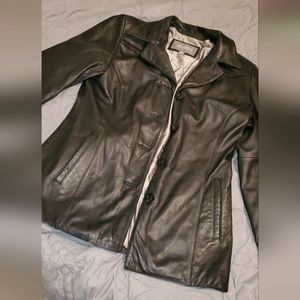 Real leather vintage women's black coat Medium